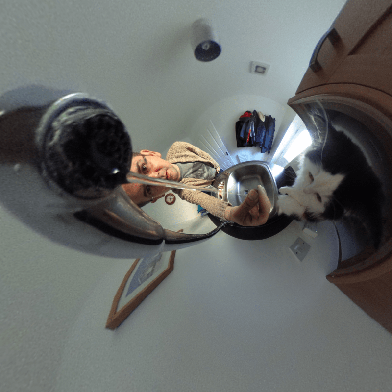 E2F8B3EE-0E1E-4DAB-88E6-7B98C6C8FD31